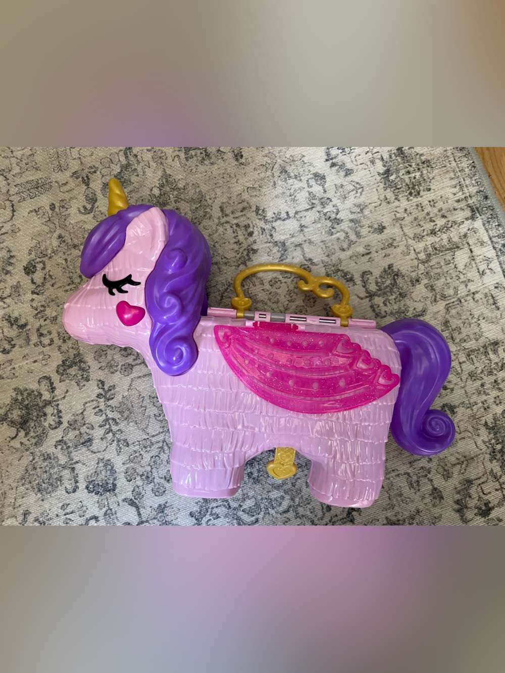 Mattel Polly Pocket Unicorn Party Piñata Playset GKL24 Pink Purple 2020